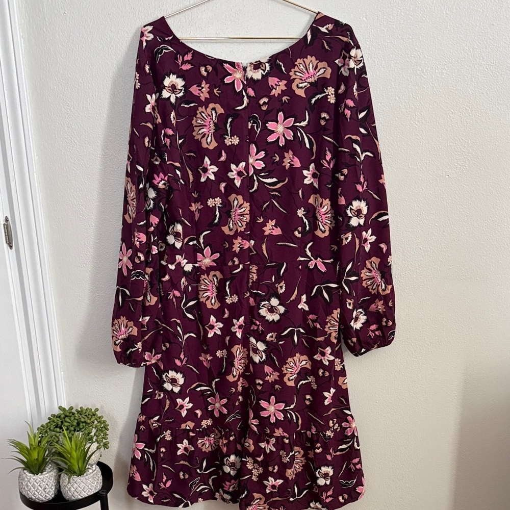 Ann Taylor Floral Dress in Plum and Blush - Picture 4 of 4
